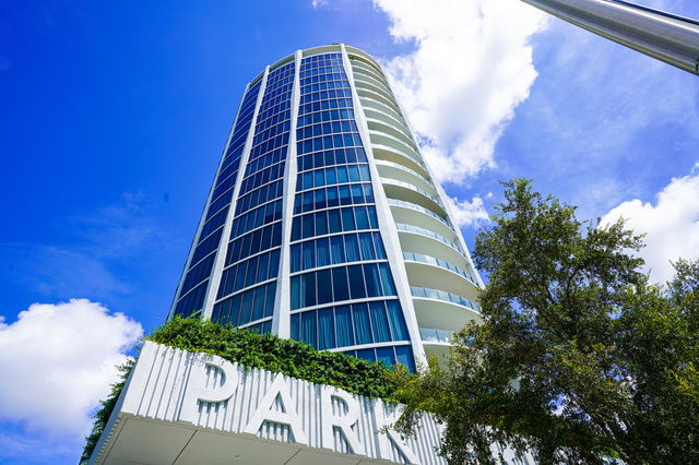 Park Grove Club Residences  photo 3